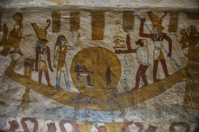 Mısır'da firavun dönemine ait Benentiyo Kayalığı tarihe ışık tutuyor