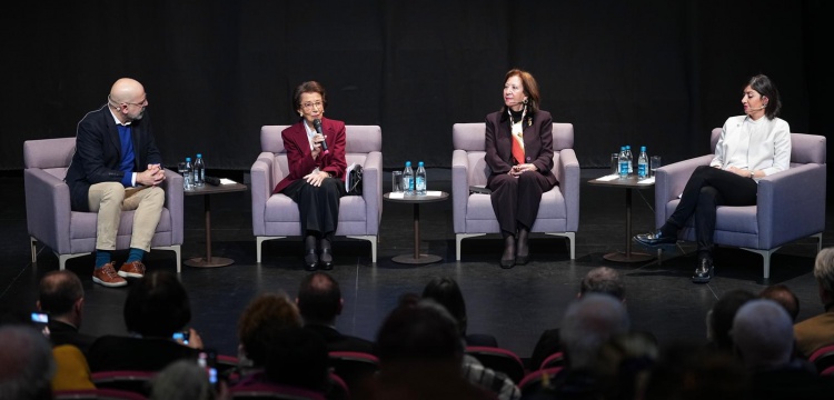 İsmet İnönü vefatının 52. yıl dönümünde Üsküdar'da panelde anıldı