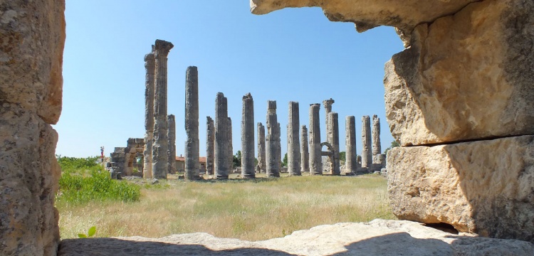 Rahip kralların Uzuncaburç Antik Kenti'ndeki 1600 yıllık 5 katlı kulesi restore edildi