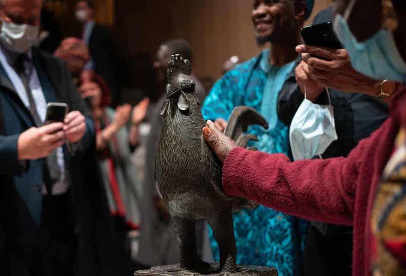 Cambridge, Benin Bronzlarını Nijerya’ya İade Edecek