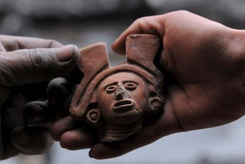 Mexico City’de İlginç Bir Aztek Sunağı Ortaya Çıktı