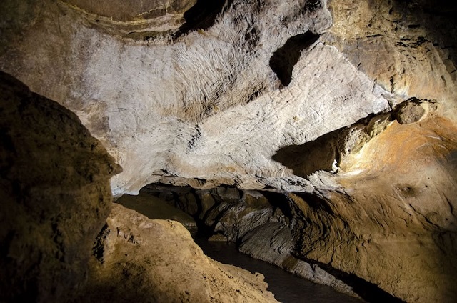 Avustralya Mağarasında Eski İnsanlara Ait Nadir İzler Bulundu