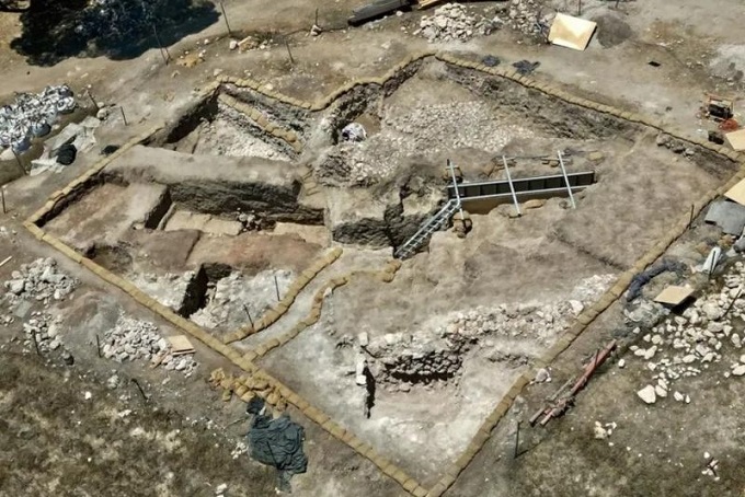 İsrail’de 3.800 Yıllık Kenan Kemeri ve Merdiveni Ortaya Çıkarıldı