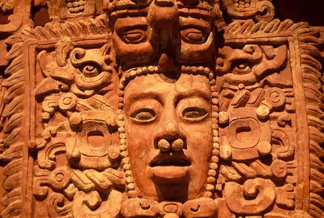 Mayalar, Tutulmalar Sırasında Güneş Tanrısı için Kan Döküyordu