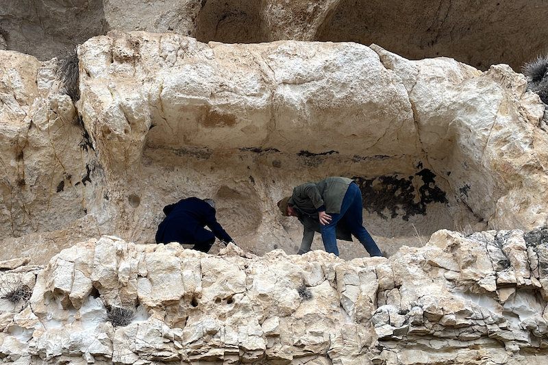 Elazığ’da Bir Vadiye Oyulmuş Katakomblar Keşfedildi