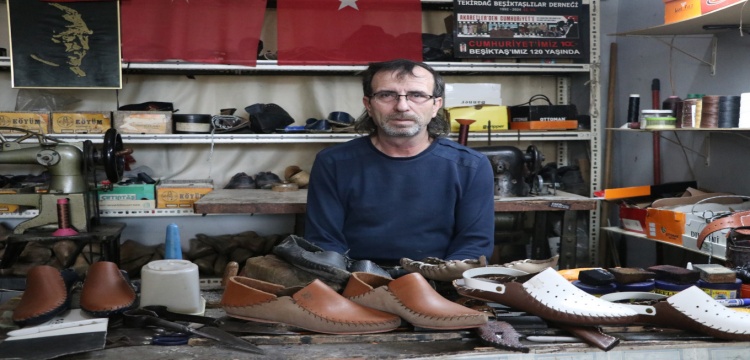 Tekirdağ’da Yaşayan Bir Miras: Çarıkçılık Geleneği Mehmet Oskay’ın Ellerinde Hayat Buluyor