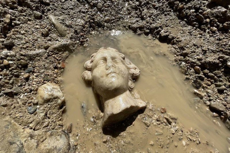 Kütahya’da Eros, Dionysos ve Herakles Başları Bulundu