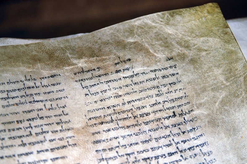 Parşömenlerdeki El Yazıları, Eski Katipleri Aydınlatıyor