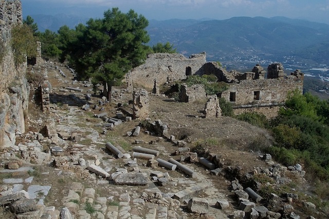 Antalya’daki Syedra Antik Kenti Zeytinyağı Üretim Merkeziydi