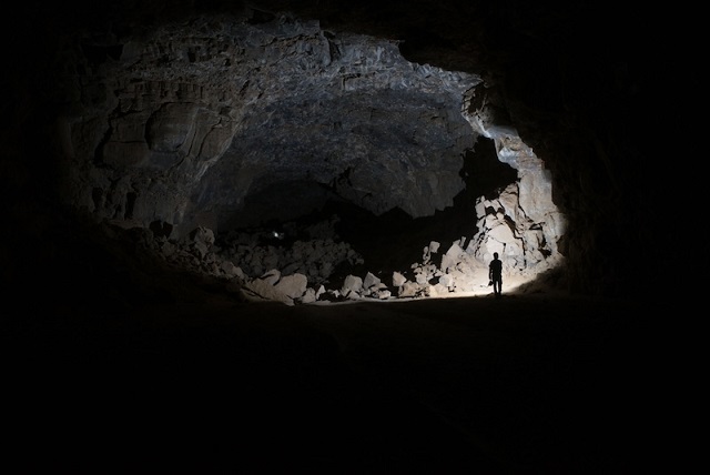 Arabistan’daki İnsanlar 7.000 Yıl Önce Bir Lav Tünelinde Yaşıyordu
