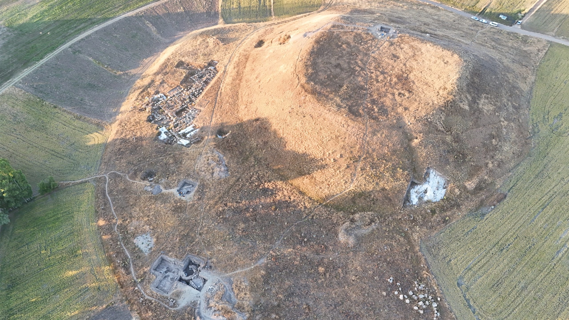 Kayıp Çocuk Çemberi: Uşaklı Höyük’teki Gizemli Hitit Ritüel Yapısında Yedi Bebek Kalıntısı Ortaya Çıkarıldı